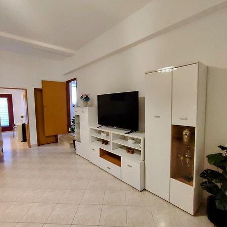 Apartman Mirela Rovinj Exterior foto